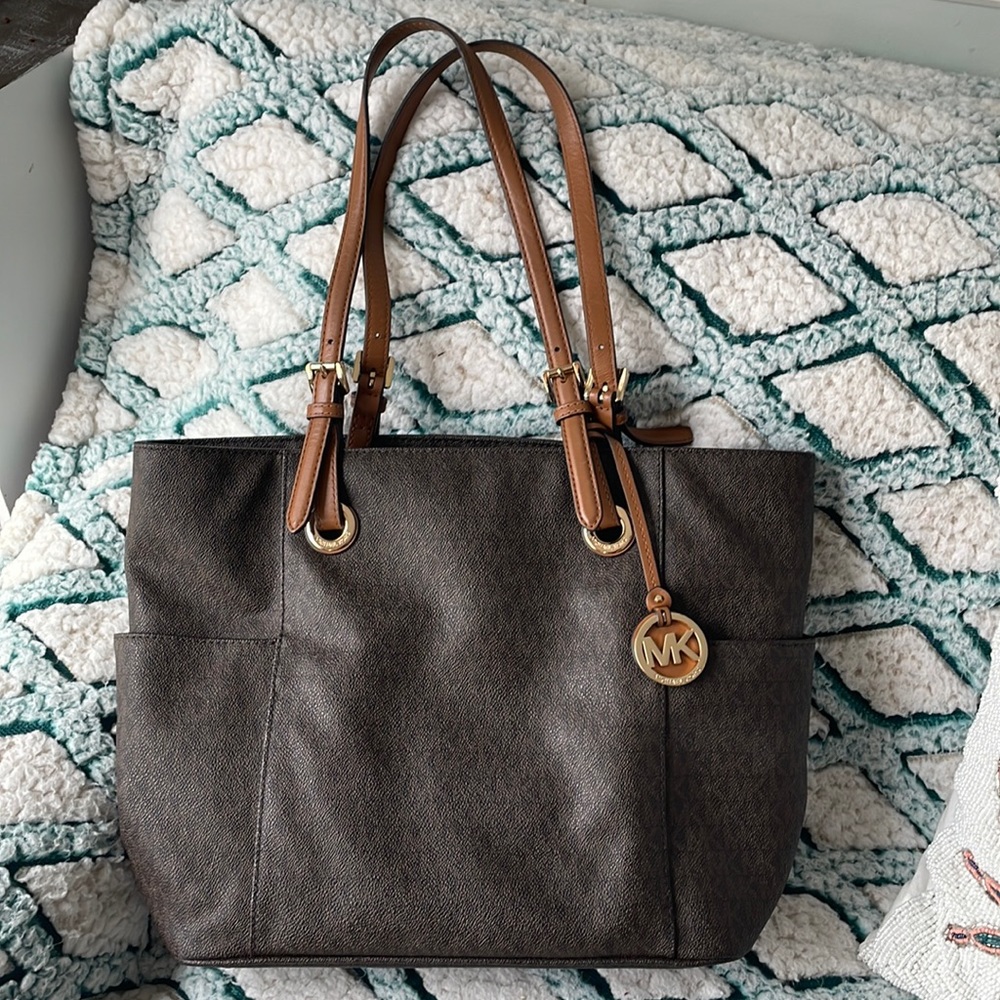 Michael Kors Signature Tote Brown